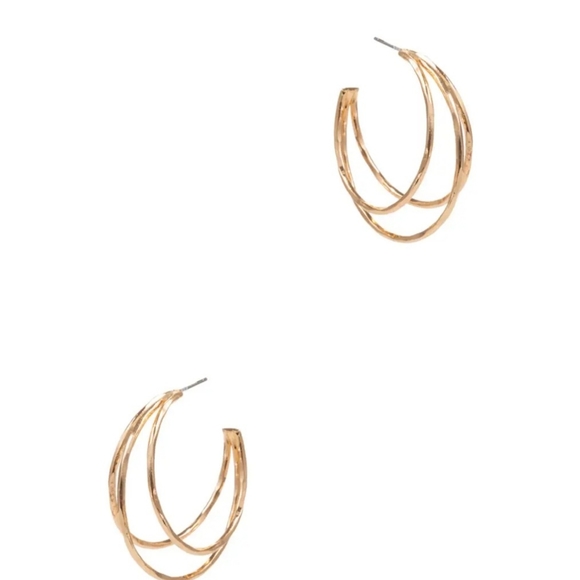 C-Shaped Layered Hoop Earrings and Twisted Cuff Bracelet Set - Picture 2 of 5